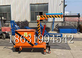 扎鲁特旗随车吊机小型履带吊搬运自走可移动式车载随车吊机绞盘自走可移动式